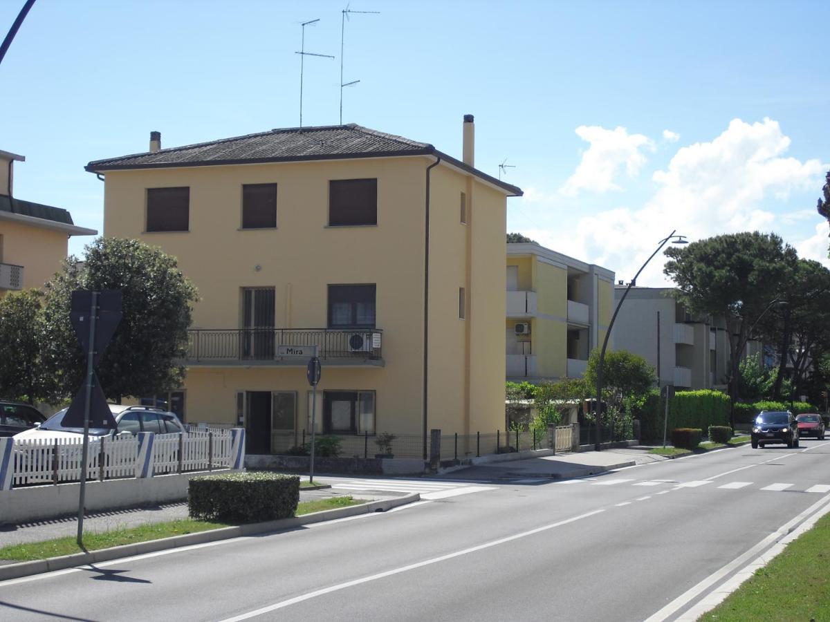 Casa Armanda Lejlighed Bibione Eksteriør billede